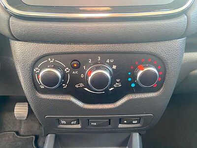 Dacia Dokker Comfort Turbo*MOD21,1.Hand,SHZ,Navi,PDC*