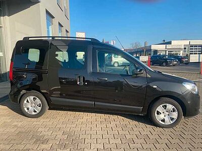 Dacia Dokker Comfort Turbo*MOD21,1.Hand,SHZ,Navi,PDC*