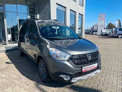 Dacia Dokker Stepway Celeb. Turbo*SHZ,RFK,PDC-h,Navi*