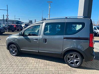 Dacia Dokker Stepway Celeb. Turbo*SHZ,RFK,PDC-h,Navi*