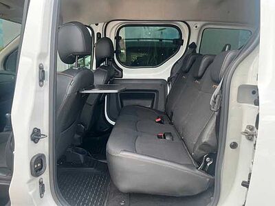 Dacia Dokker Stepway Celeb. CAMPER *SHZ,AHK,PDCh,RFK*