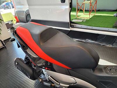 Aprilia SR Max 125 ER