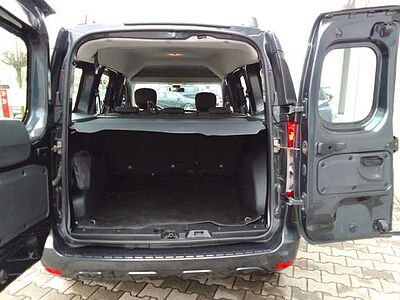 Dacia Dokker Comfort Turbo*1.Hand,SHZ,Navi,131PS,PDC*